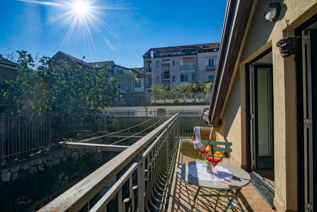 Ferienwohnung Mansarda Ciaciano Bomerano Exterior foto