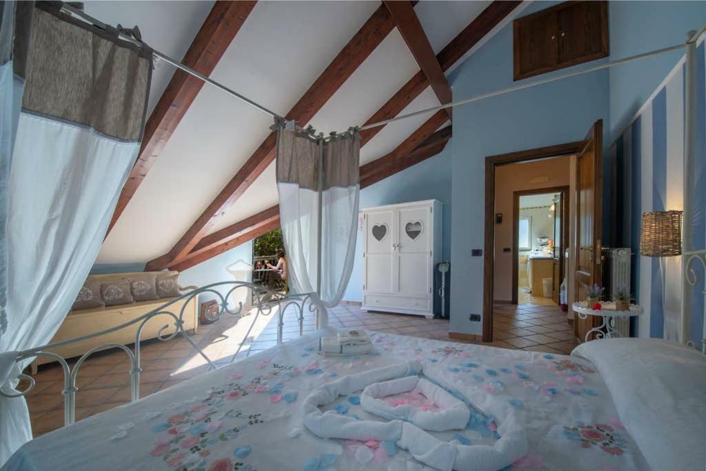Ferienwohnung Mansarda Ciaciano Bomerano Exterior foto